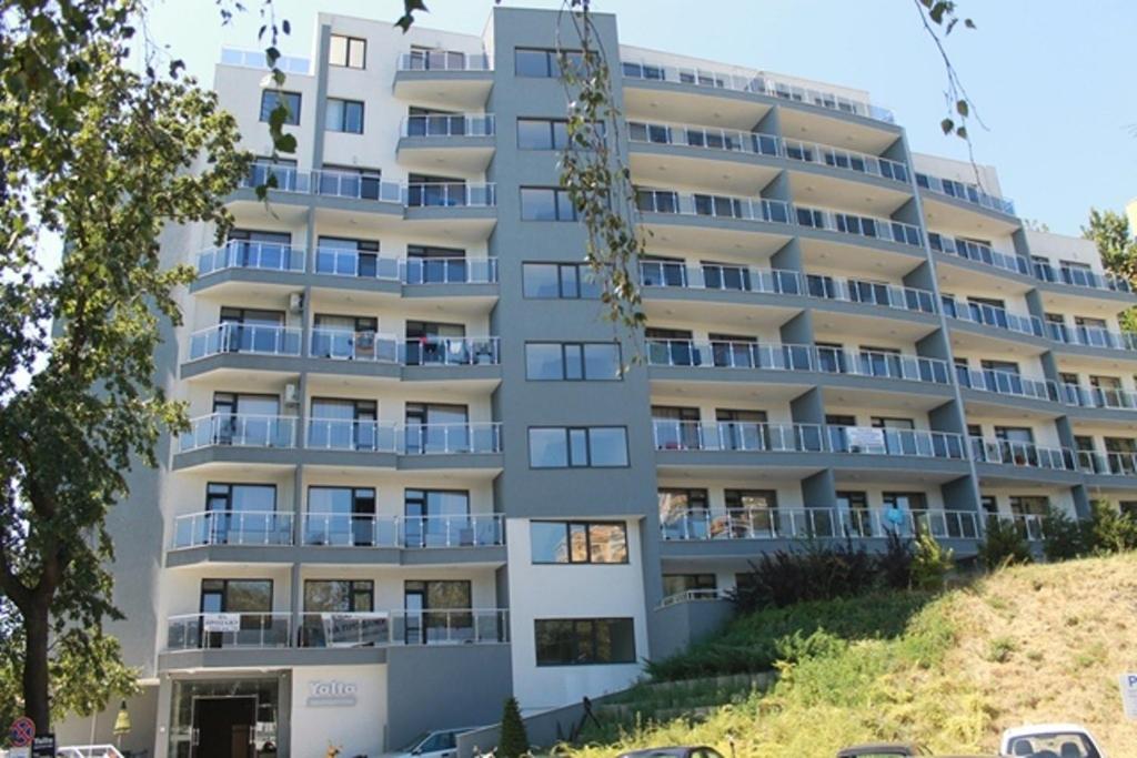 Dilov Apartments In Yalta Goldstrand Exterior foto
